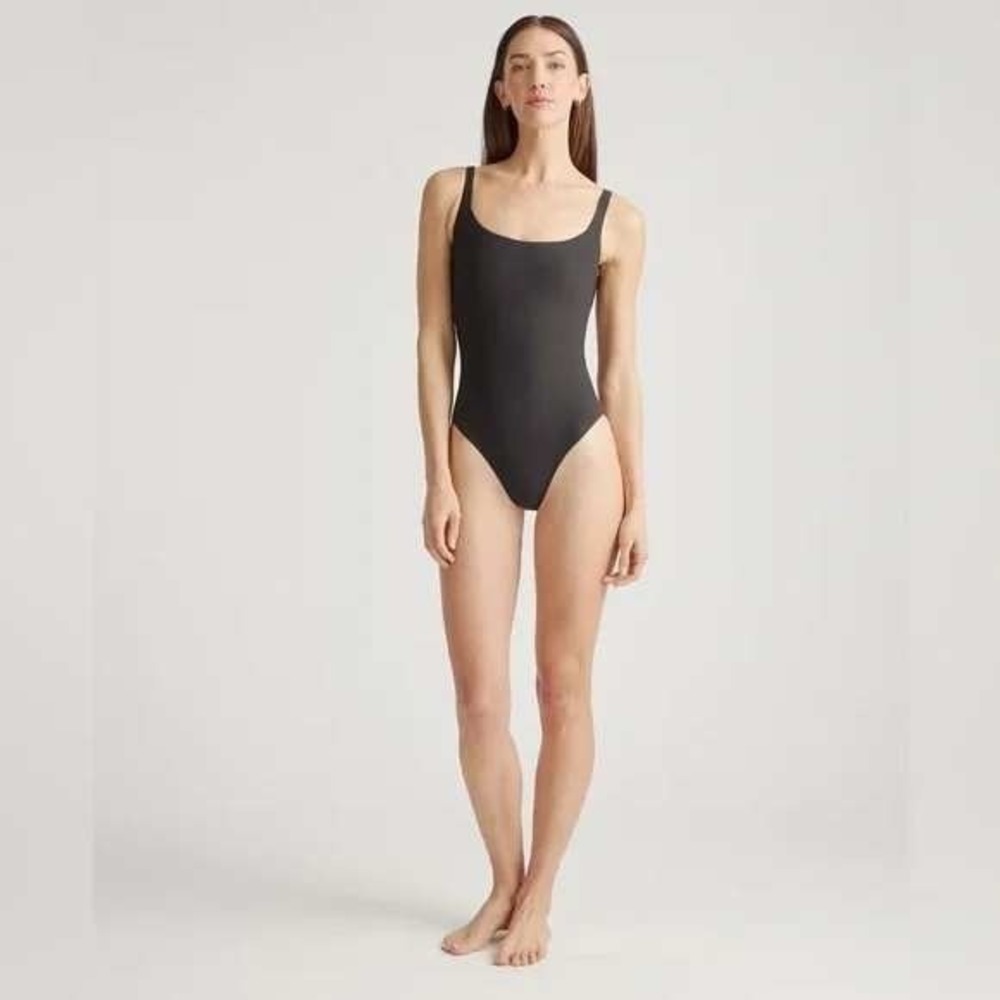 Quince Womens Black Square Neck Bodysuit Large NWT CMSL001 Sleeveless Stretch‎